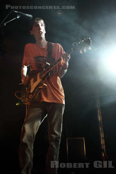 DEERHUNTER - 2009-05-26 - PARIS - Nouveau Casino - Bradford Cox